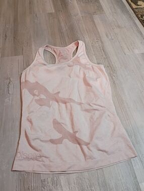 Oiselle
